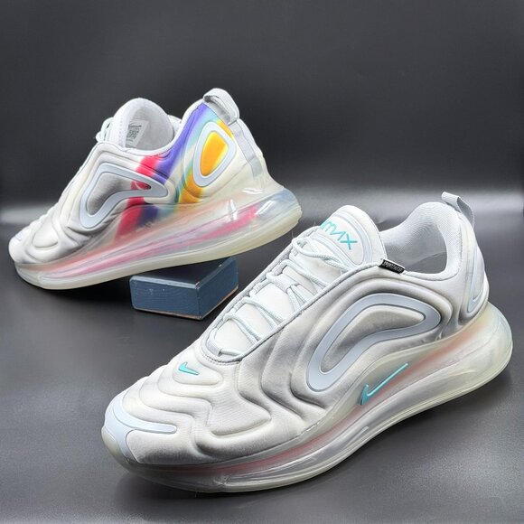 Nike Air Max 720 'Pride' - Picture 6 of 10